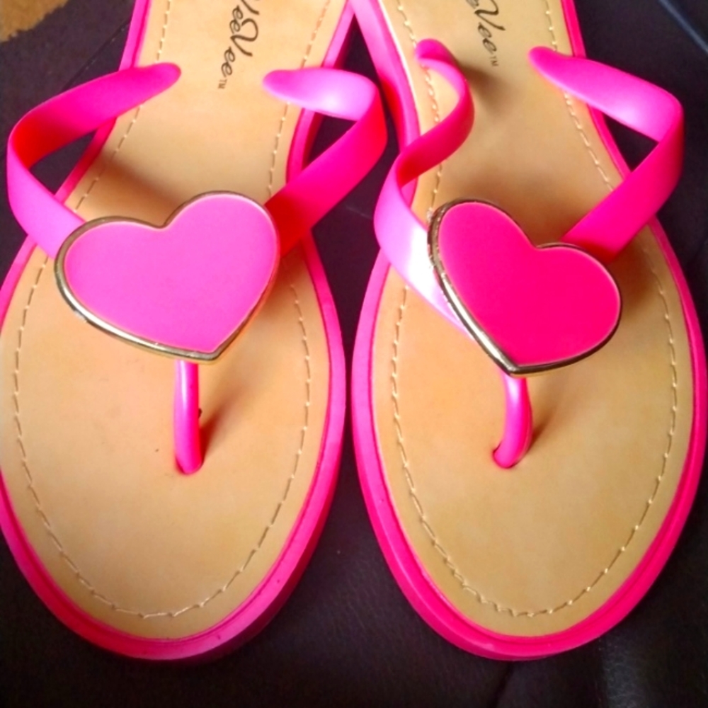 Embellish pink heart sandals